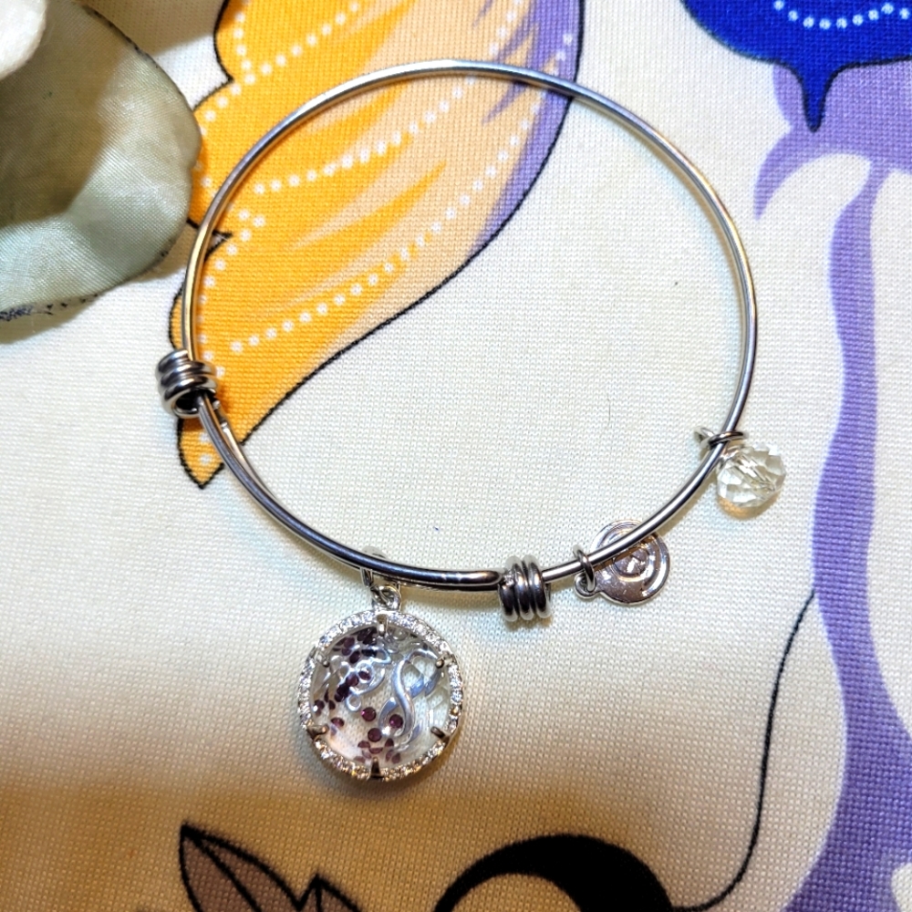 SISTER BRACELET  no markings stamps